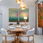 Apartment Genteel Templo