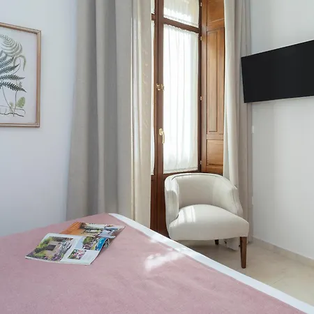 Genteel Templo Apartment *